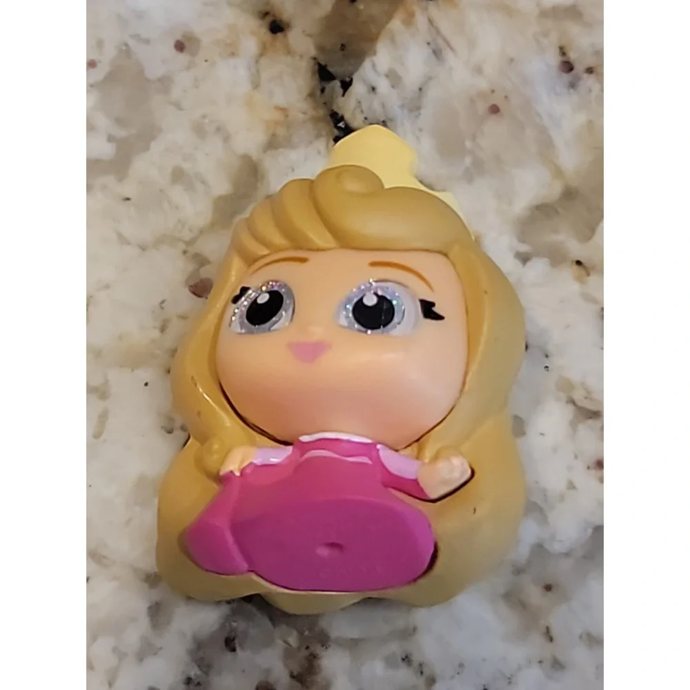 Disney Doorables Lot of 4